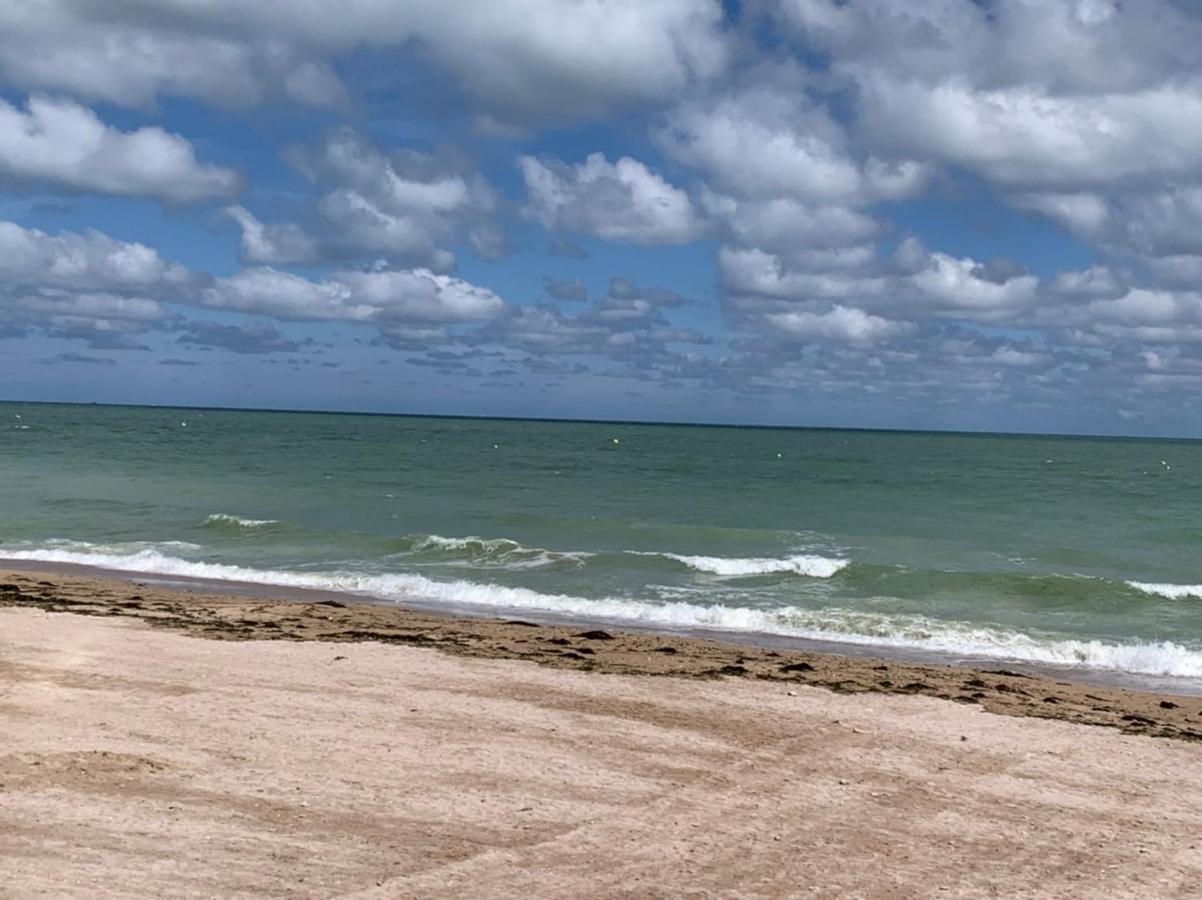 Saint-Aubin-Sur-Mer: Bel Appartement Traversant Zewnętrze zdjęcie